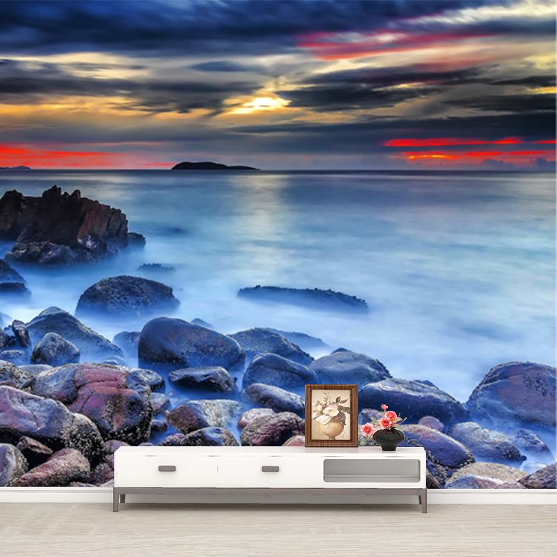 Sundown Stone Shore Wallpaper Mural Contemporary Non-Woven Cloth Wall Covering in Blue