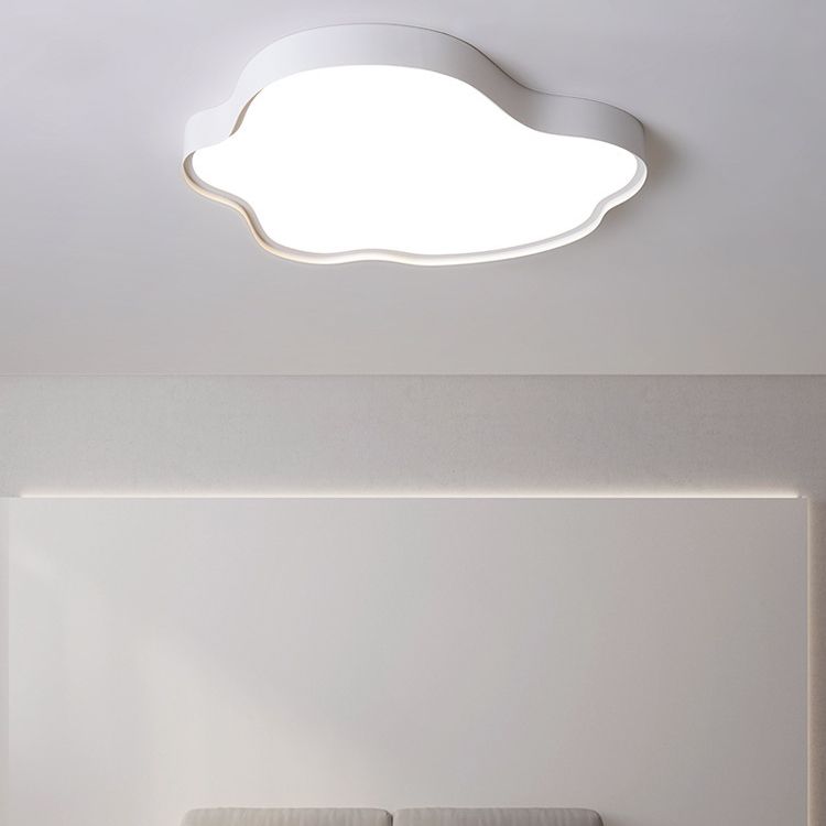 White Ceiling Light Modern LED Flush Mount Lighting for Hallway