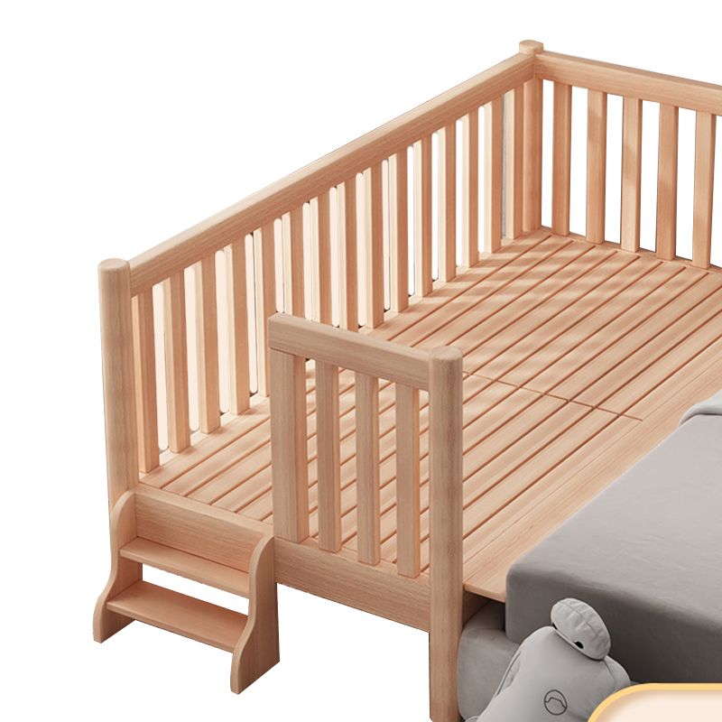 Convertible Solid Wood Baby Crib Glam Nursery Bed with Guardrail