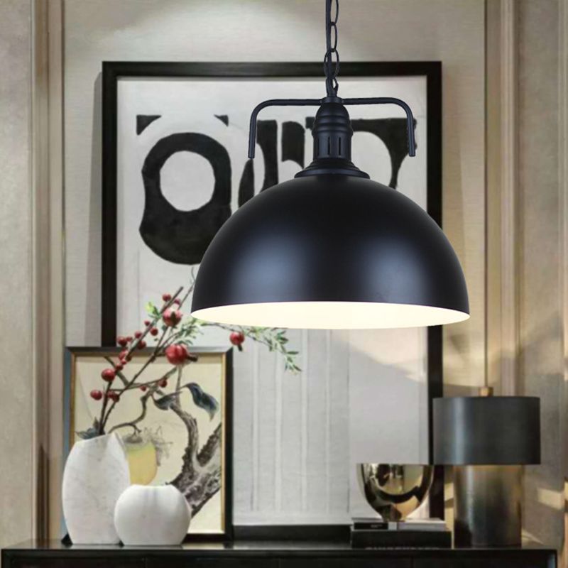 Apparecchiatura per illuminazione a sospensione Stile vintage Lampada sospesa con tonalità in metallo giunto in nero in nero