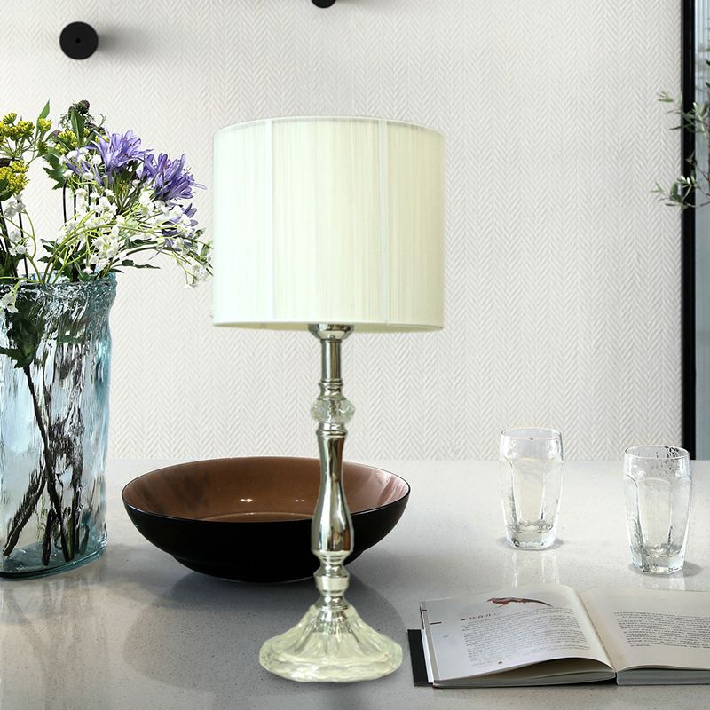 Tissu lampe de table blanche Cylindre 1 lumière Lumière de nuit simple pour le salon avec base en cristal