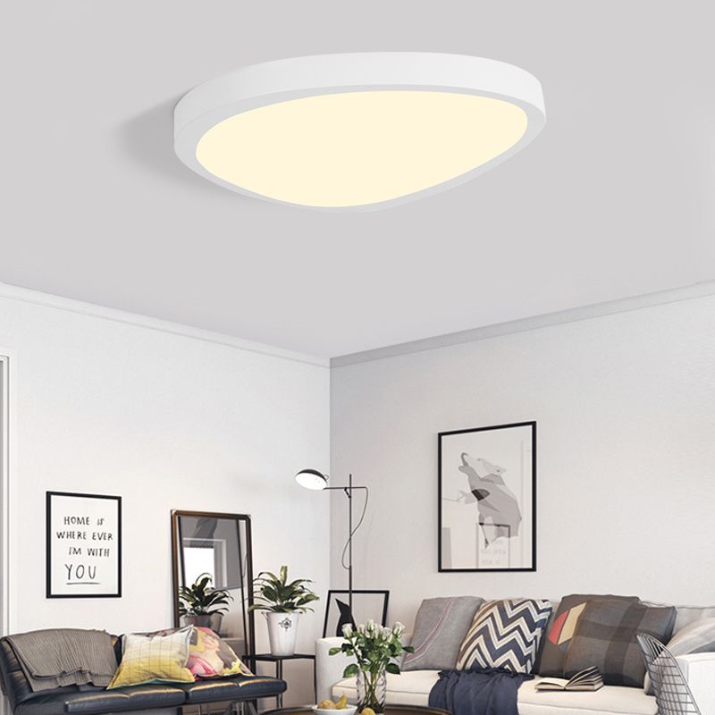 Luz de techo empotrada LED triangular acrílica, lámpara de techo de color caramelo para habitación de bebé, macarrón, Loft