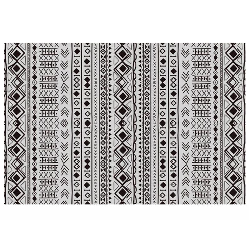 Simple Solid Color Bohemian Rug Polyester Tribal Pattern Area Rug Stain Resistant Carpet for Bedroom