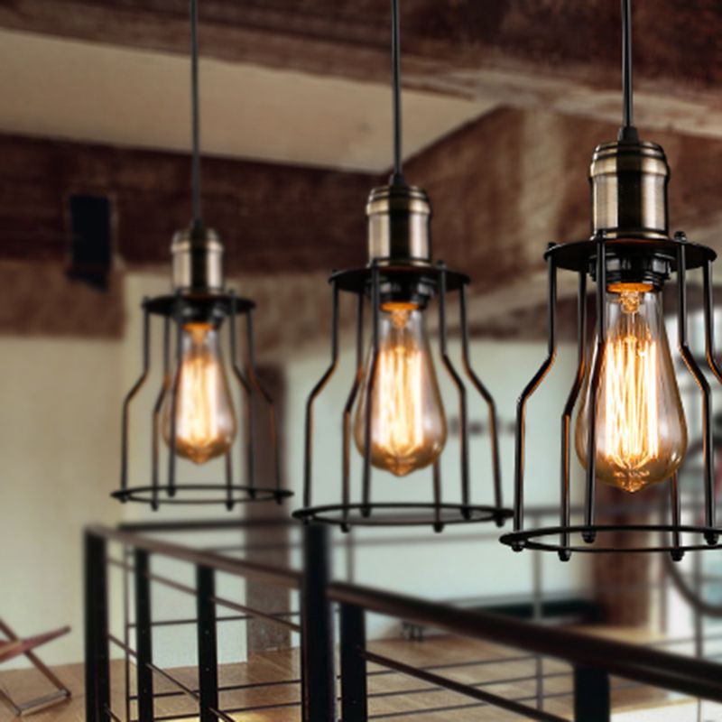 Lampada sospesa decorativa in stile industriale retrò singola luce nera con cornice in ferro battuto a sospensione per barretta del ristorante