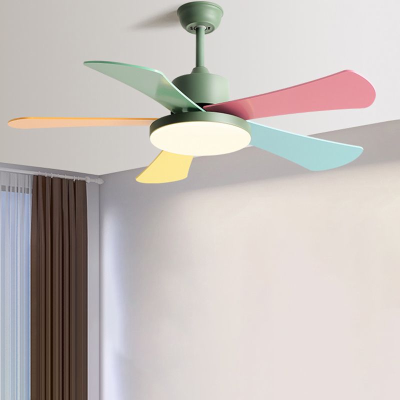 Modern Colorful Ceiling Fan Light Metal 1 Light LED Ceiling Fan for Kid's Room