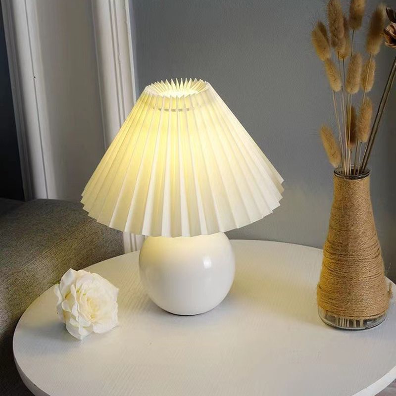 Nordic Style Ceramics Table Lamp Umbrella Shape Colorful Bulb Table Light for Bedroom