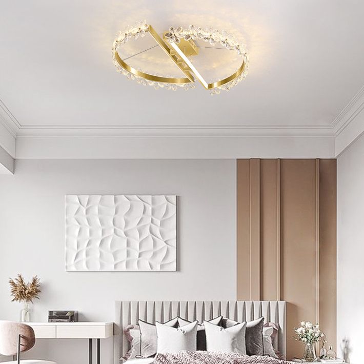 2-Light Golden Flush Mount Lighting Circle Metal LED Ceiling Light with Crystal