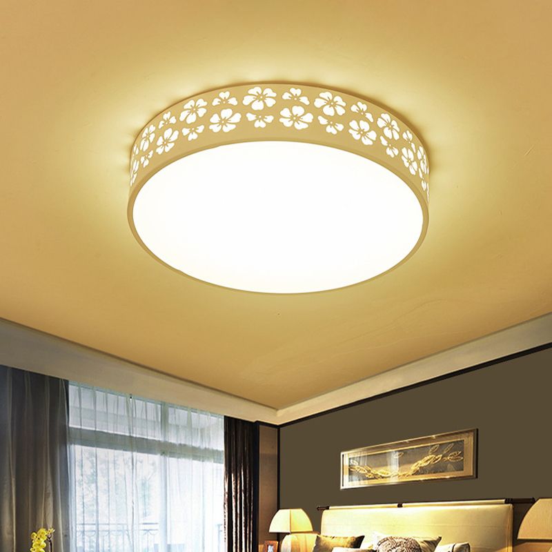 15"/19" Wide Drum Metal Ceiling Lamp Modern White LED Flush Mounted Light with Cutout Flower, White/3 Color Light