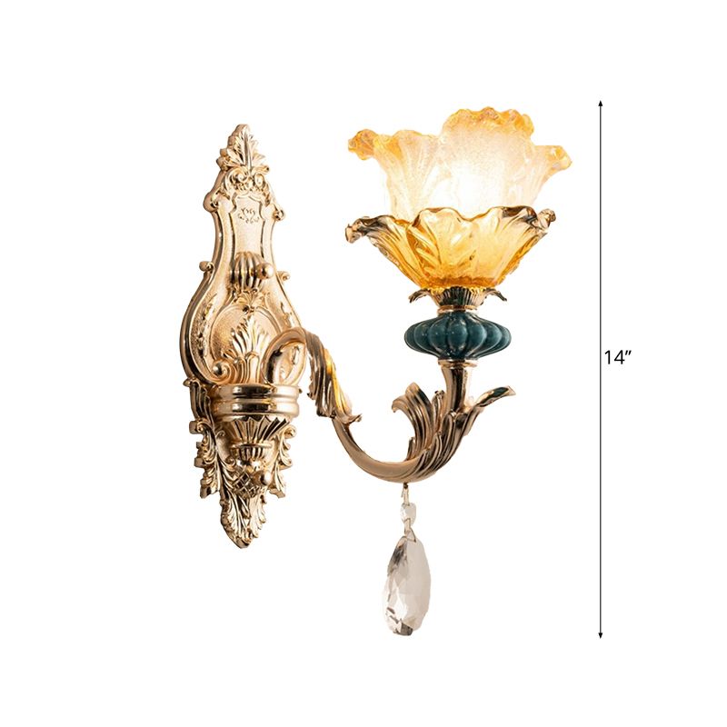 1 Light Wall Lighting with Floral Shade Amber Crystal Traditional Bedside Wall Mounted Lamp in Gold