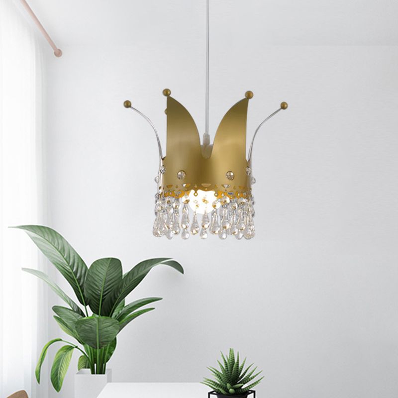 Lámpara de colgante de dormitorio de plancha de iluminación de la corona modernista 1 en oro con caída de cristal