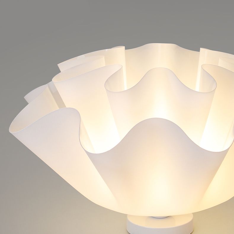 Ripples Shape Flush Light Modern Style Glass 1 Light Flush Ceiling Light in White