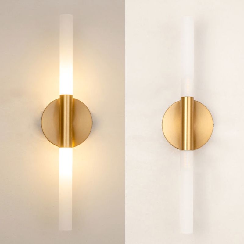 Lámpara de montaje de pared de 2 luces de forma de tira de estilo nórdico en oro para dormitorio