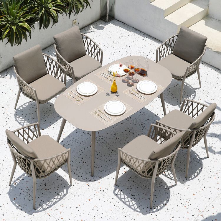 Contemporary Aluminum Frame Table Outdoor Rust Resistant Patio Table