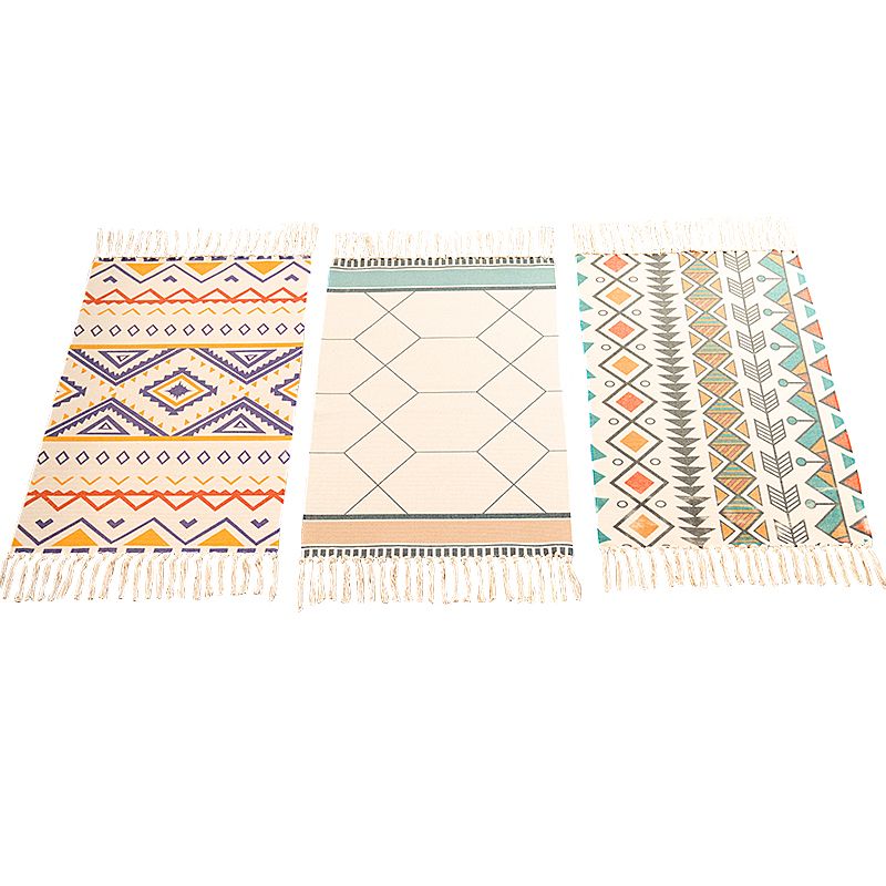 Multicolor Nordic Rug Cotton Blend Geometric Printed Carpet Stain-Resistant Washable Indoor Rug with Tassel for Room