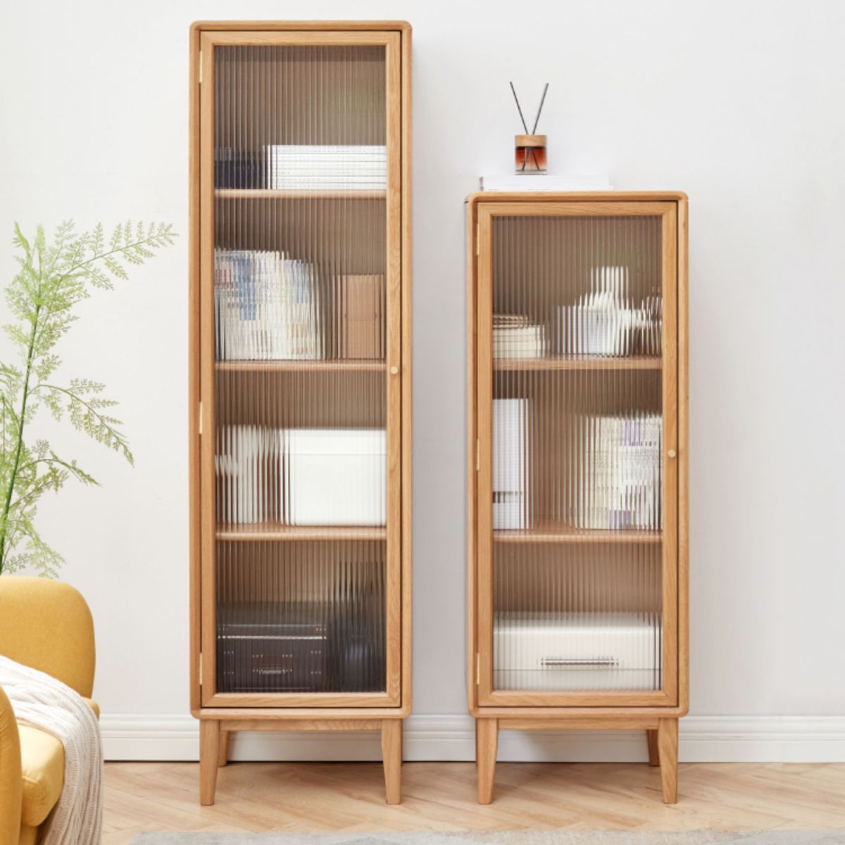 Modern Living Room Curio Cabinet Solid Wood with Glass Doors