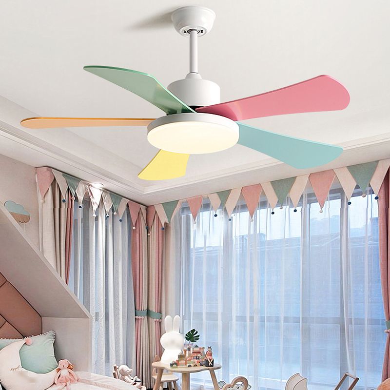 Modern Colorful Ceiling Fan Light Metal 1 Light LED Ceiling Fan for Kid's Room