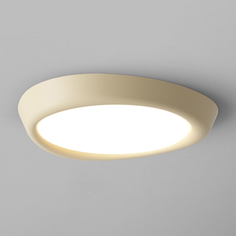 Resin LED Flush Mount Nordic Round Ceiling Light Fixture for Bedroom