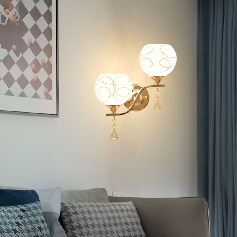 Modern Simple Iron Vanity Light Ball Shape Vanity Lamp for Living Room