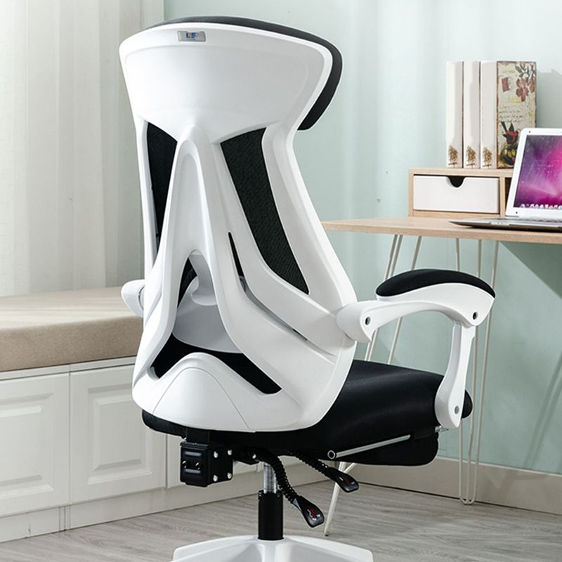 Modern Office Chair Padded Arms No Distressing Ergonomic Chair with Wheels