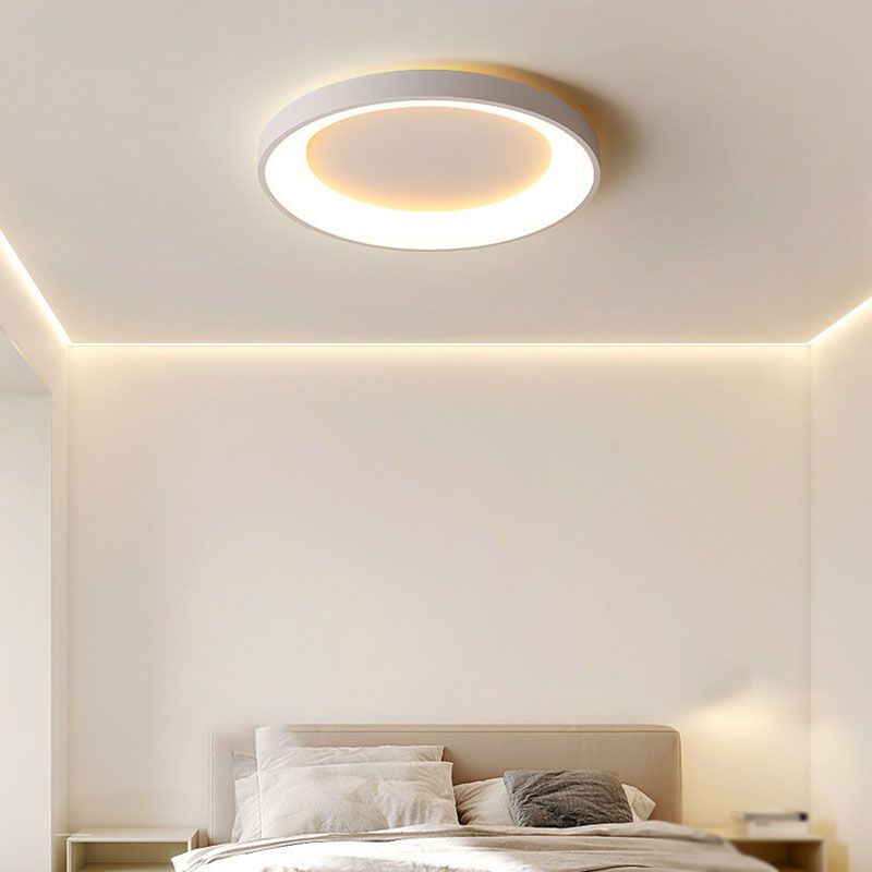 Matte White Flush Metal Contemporary Round LED Ceiling Flush Mount