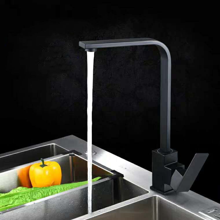 Contemporary Kitchen Faucet Stainless Steel 1-Handle High Arc Kitchen Faucet