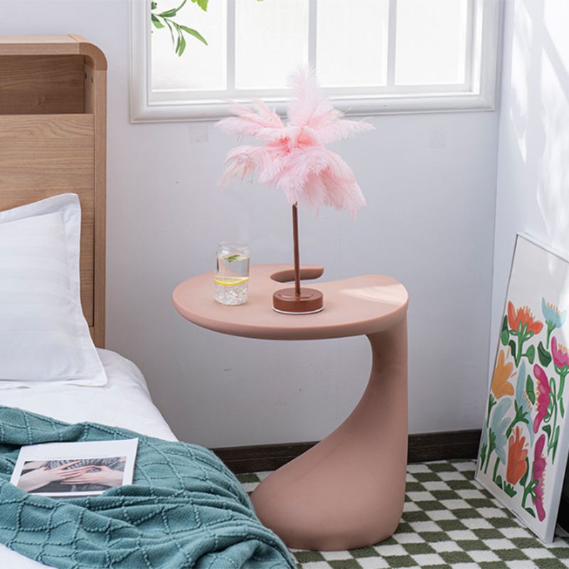 Plastic Nightstand Or End Table, Modern 21.26-Inch Tall Nightstand