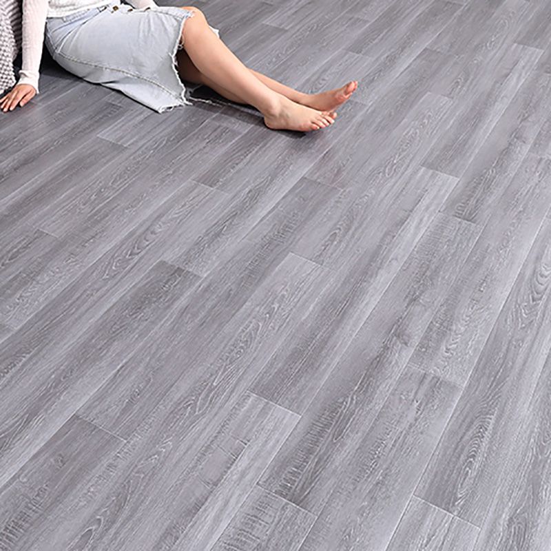 Self-Stick Vinyl Flooring Waterproof Scratch Resistant Vinyl Flooring