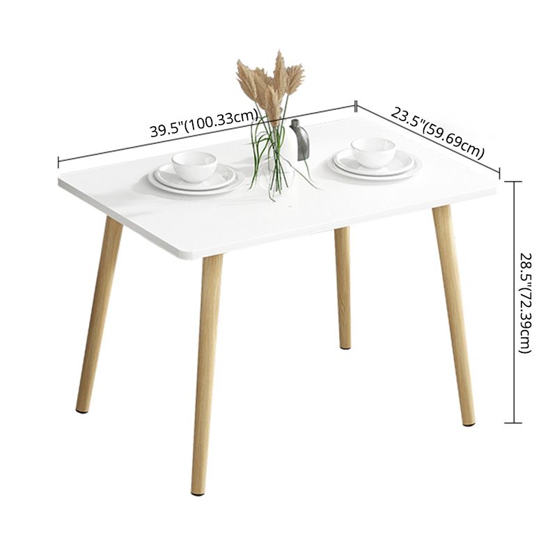 Tradizionale set da pranzo in legno con 4 gambe in legno marrone chiaro per mobili da pranzo