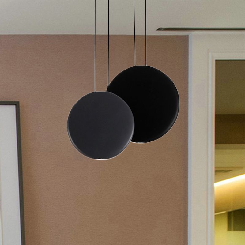 2/3/5 Lights Pendant Lights Post Modern Black and White Hanging Ceiling Lights with Round Resin Shade in Warm/White Light