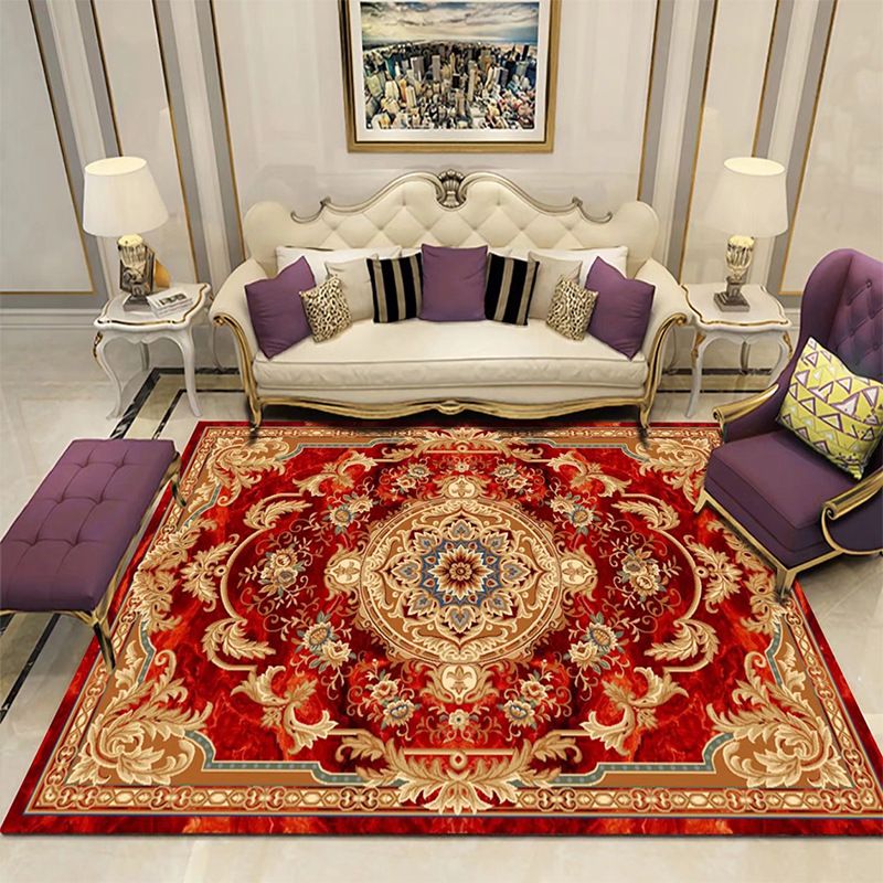 Tapis intérieur à imprimé floral du milieu du siècle