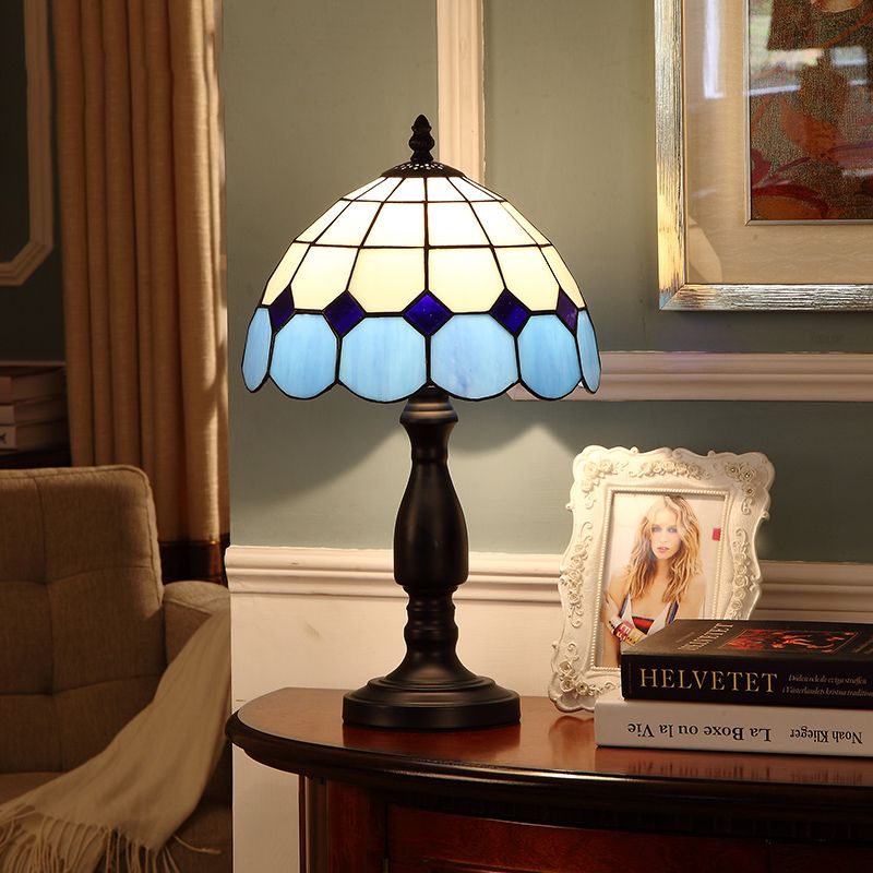 Domed Accent Table Lamp Retro Style Stained Glass 1 Light Decorative Accent Lamp for Bedside