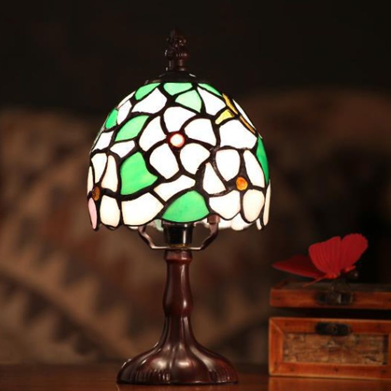 Stained Art Glass Dark Coffee Table Light Bowled 1 Bulb Tiffany Style Nightstand Lamp