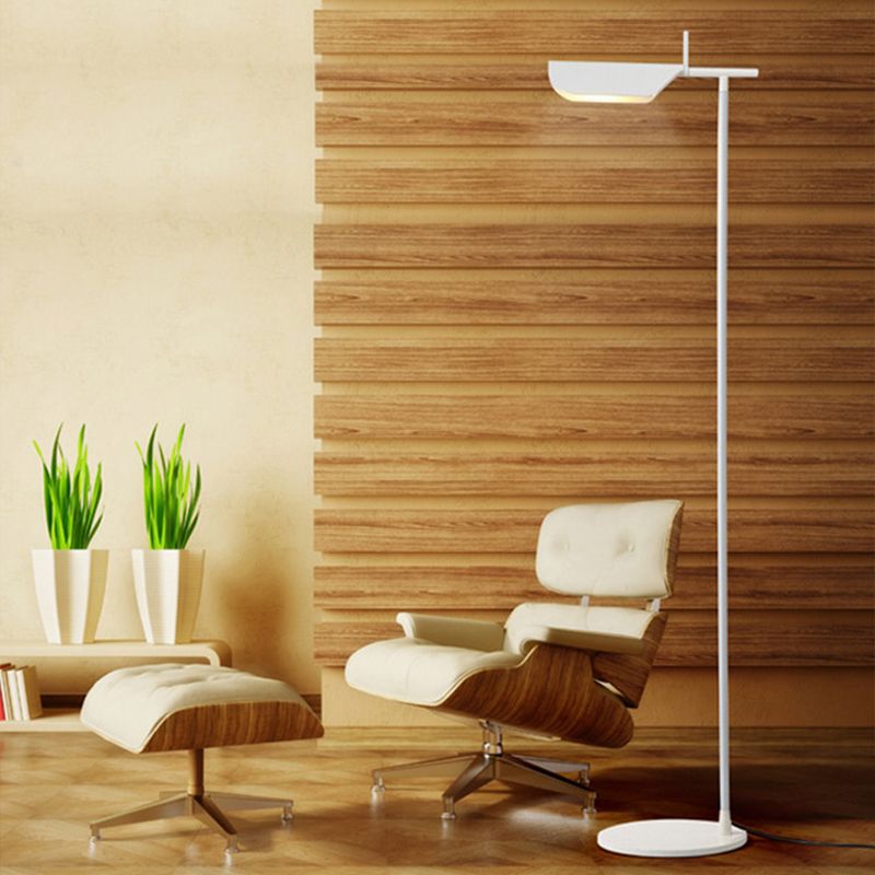 Minimalist Right Angle Floor Lighting Metallic LED Bedroom Standing Floor Lamp in White/Black