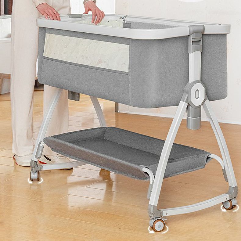 Metal Adjustable Bedside Crib Gliding Rectangle Crib Cradle for Baby