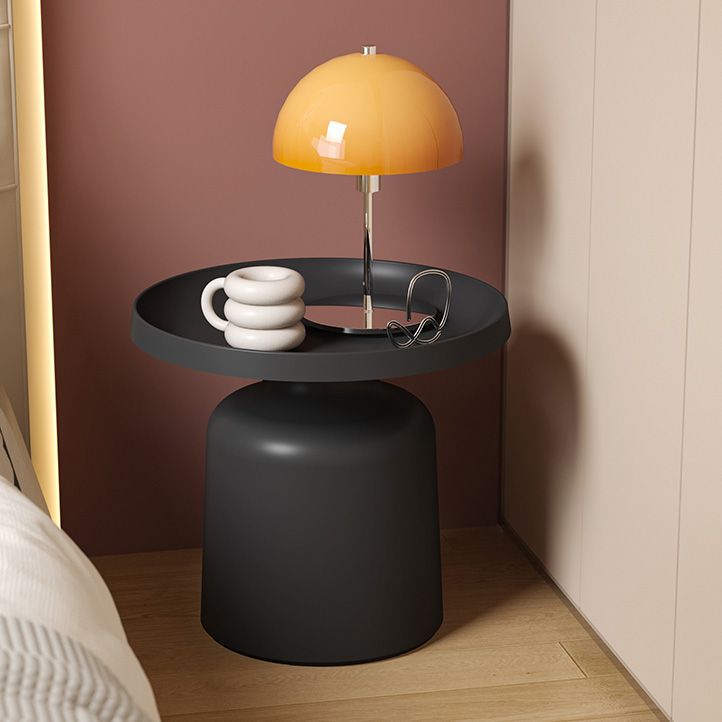 Scandinavian Metal Accent Table Nightstand with Shelf , 18" Tall