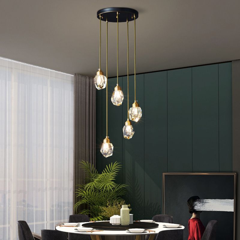 Lampe suspendue à suspension minimaliste Black-Gold en forme de gemme avec une nuance de cristal pour le restaurant