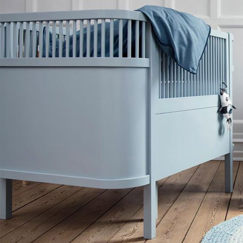 Solid Wood Fixed Crib Flexible 5-In-1 Convertible Crib for Home