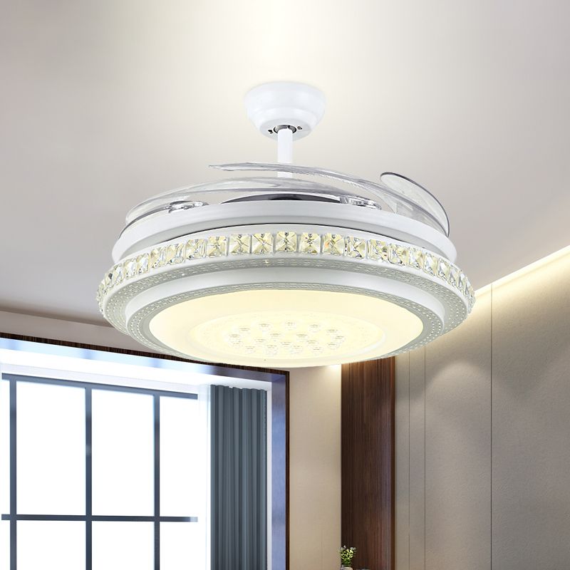 Luz de techo de semi rascilaje LED de 42 "de ancho de ancho con iluminación de ventilador colgante de cristal circular en blanco con 4 cuchillas transparentes