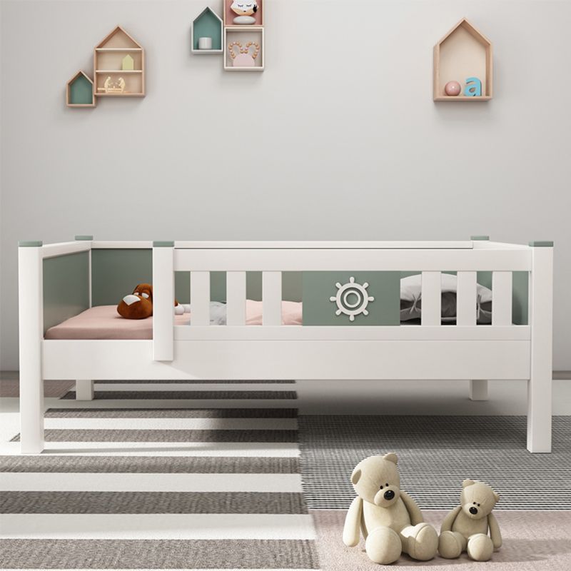 White Wood Baby Crib 2-in-1 Convertible Crib Nursery Bed with Guardrail