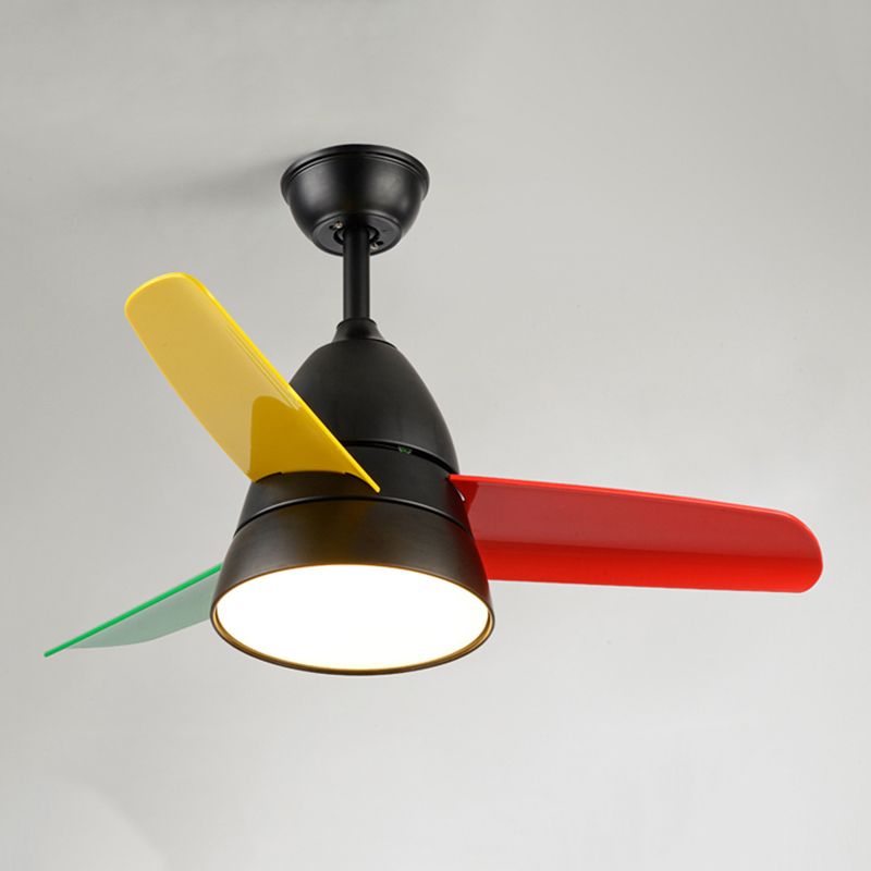 Nordic Style Iron Ceiling Fan Lamp Colorful Ceiling Fan Light for Children Room