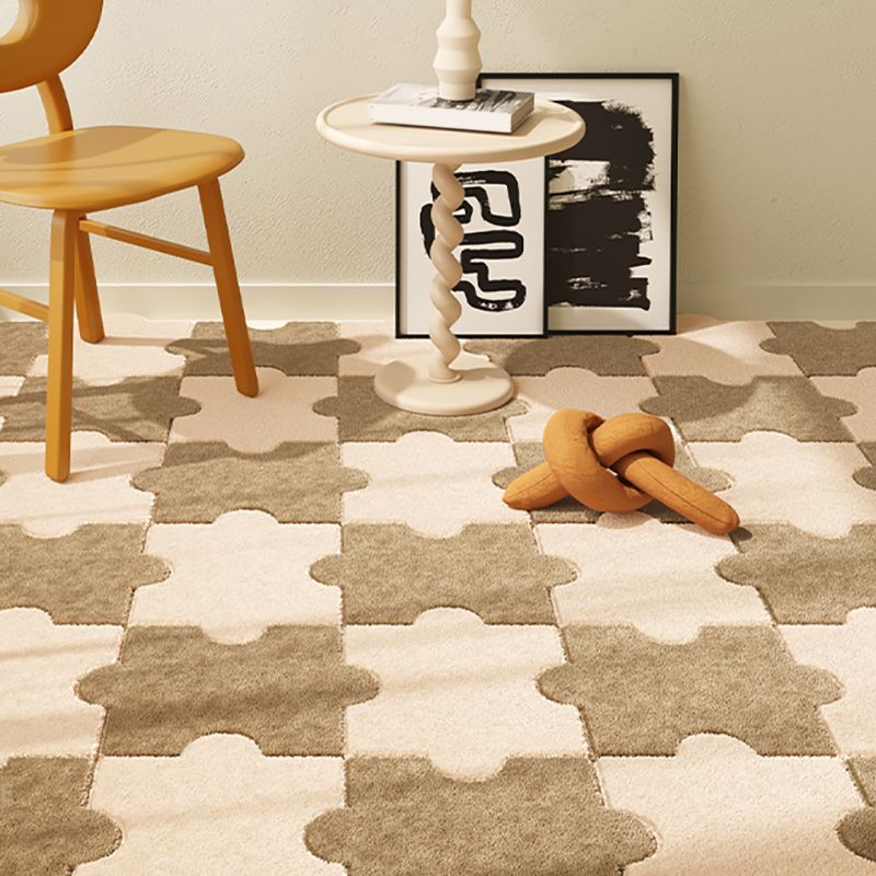 Modern Carpet Tiles Soft Shag Puzzle Detail Stain Resistant Carpet Tiles