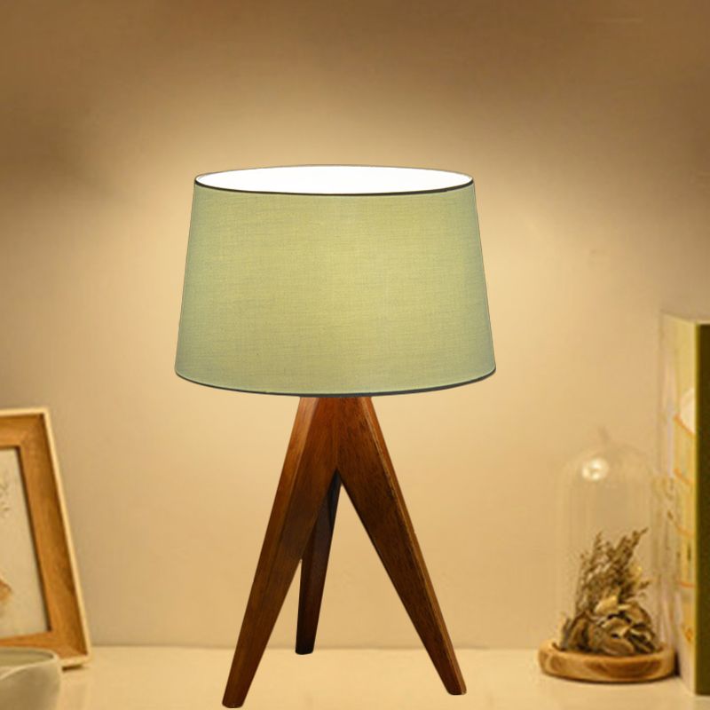 Modernist Flare Reading Light Fabric 1 Bulb Nightstand Lamp in White/Red/Blue for Living Room