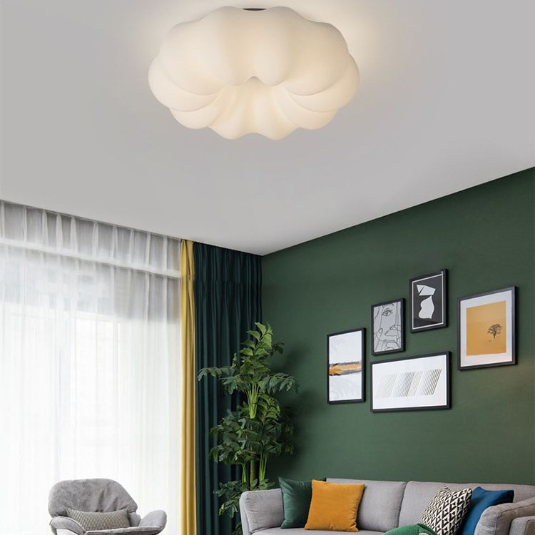 White Acrylic LED Ceiling Light in Modern Simplicity Cloud Shape Flush Mount for Bedroom