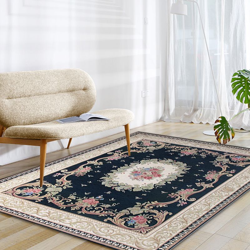 Multi Colored Bedroom Rug Vintage Floral Pattern Carpet Polyester Pet Friendly Washable Non-Slip Backing Carpet