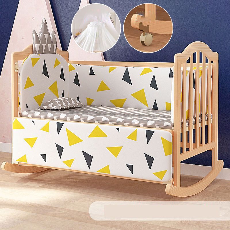 Wood Convertible Baby Crib Nursery Crib with Guardrail and Wheels