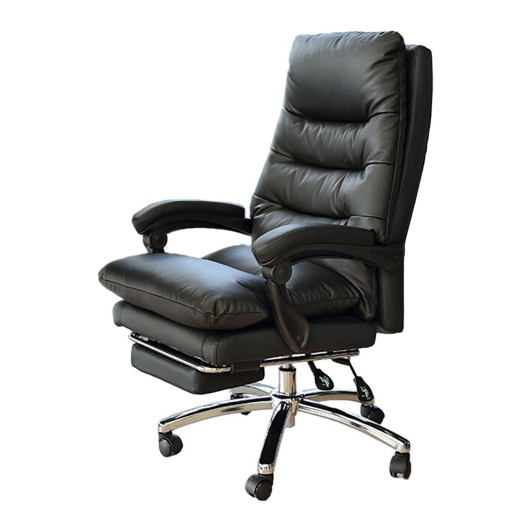 Faux Leather Swivel Office Chair Chrome Frame with Footrest Managers Chair