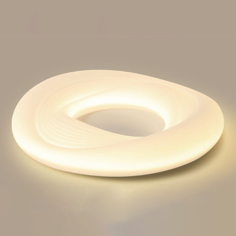 White Shaded Ceiling Light Contemporary LED Flush Mount Lighting for Room