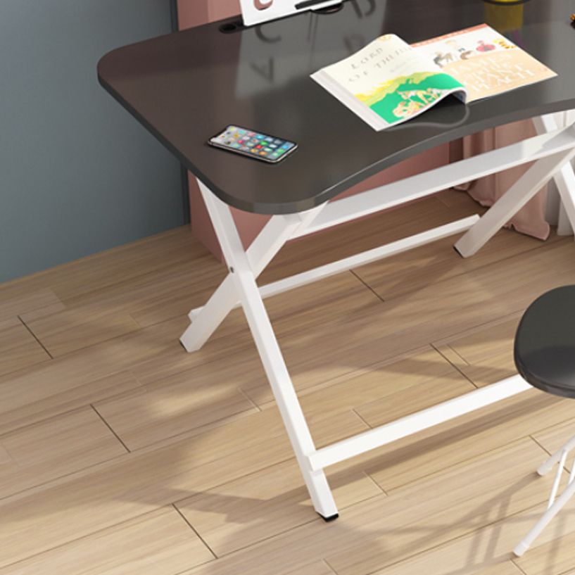 Wooden Top Lap Desk and Chair Kids Writing Desk Metal Base Child Desk