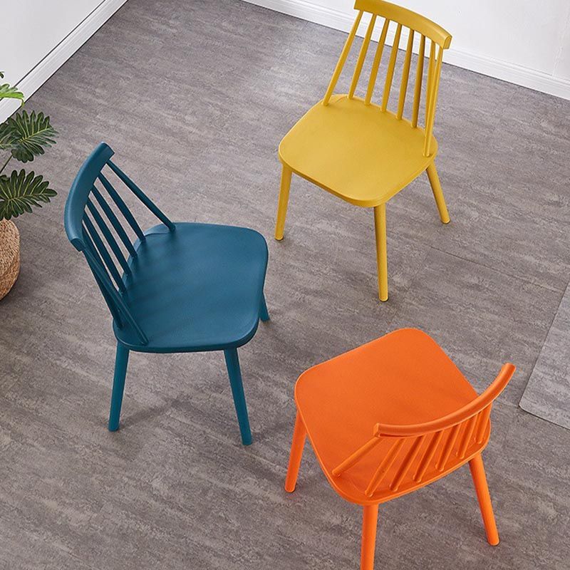 Contemporary Plastic Dining Chair Slat Back Side Chair in Matte Finish for Home