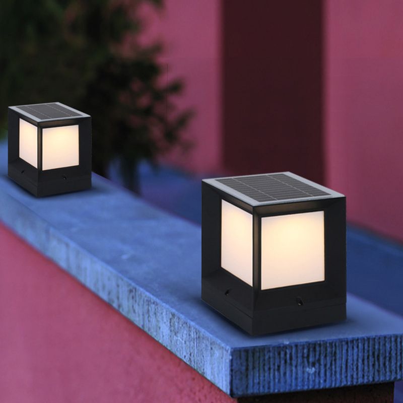 Modern Simple Aluminum Outdoor Light Rectangle Shape Solar Energy Pillar Lamp for Outdoor